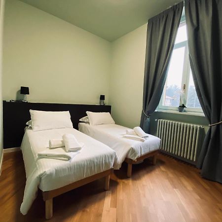Villa Mirabilia - Vicino A Malpensa E Rho Fiera Gallarate Bagian luar foto